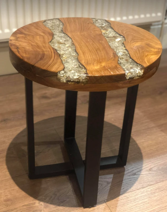 Round-Side-Table