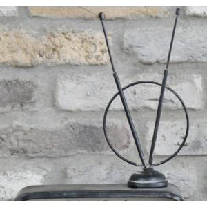 Retro Table Clock Industrial TV Radio Design - Image 5