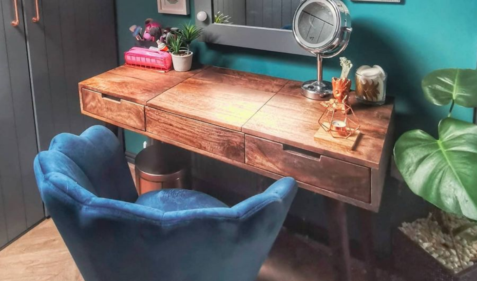 Rustic -Dressing- Table-