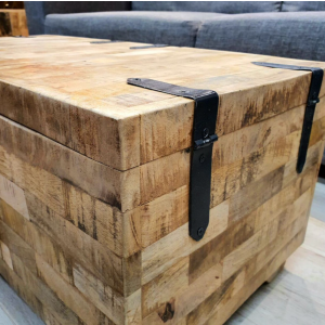 Rustic Coffee Table Solid Wood Storage Trunk Vintage Industrial Blanket Box Unit - Image 4